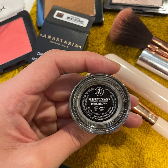 Anastasia Dipbrow Pomade - Picture 5 of 5